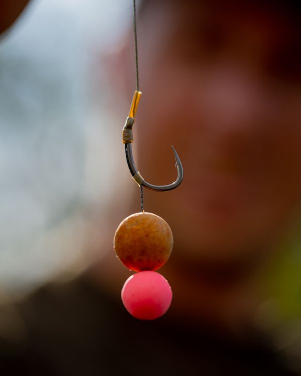 Picture of Fox EDGES™ Super Wide Gape (In-Turned Eye)